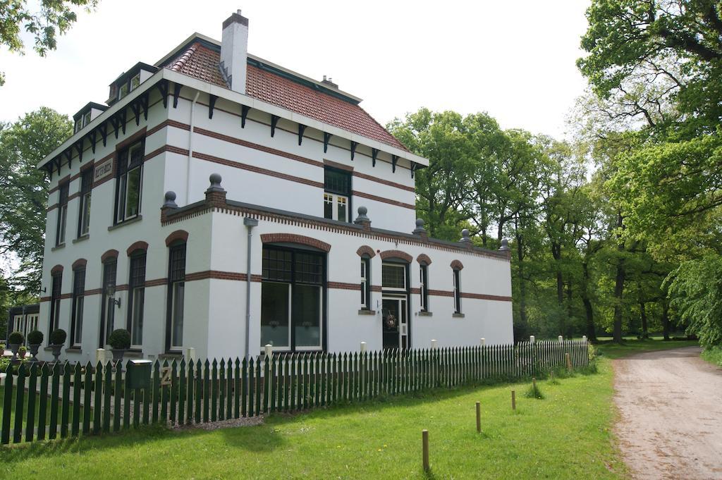 Bed & Breakfast Rijsterbosch 4*